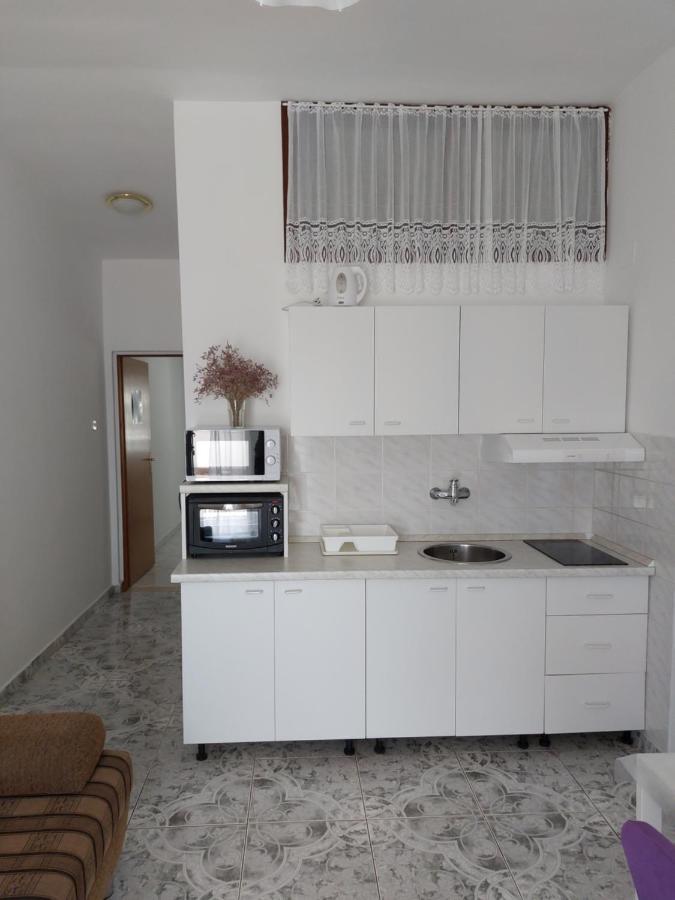Apartments Markulincic Novalja Extérieur photo