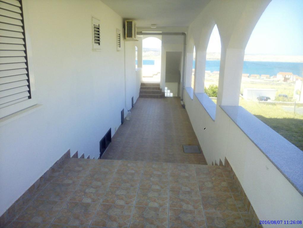 Apartments Markulincic Novalja Extérieur photo